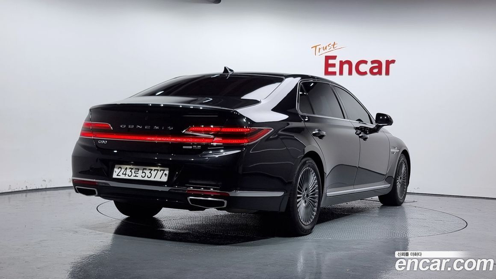 Genesis G90 3.8 AWD (12.2019)