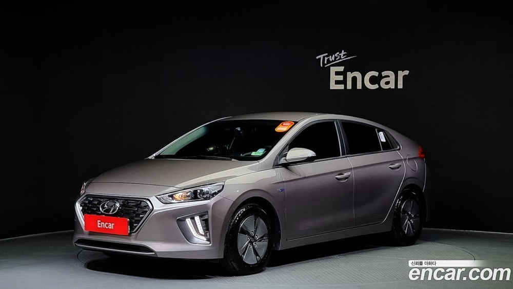 Hyundai The New Ionic Hybrid 1.6 HEV (09.2019)