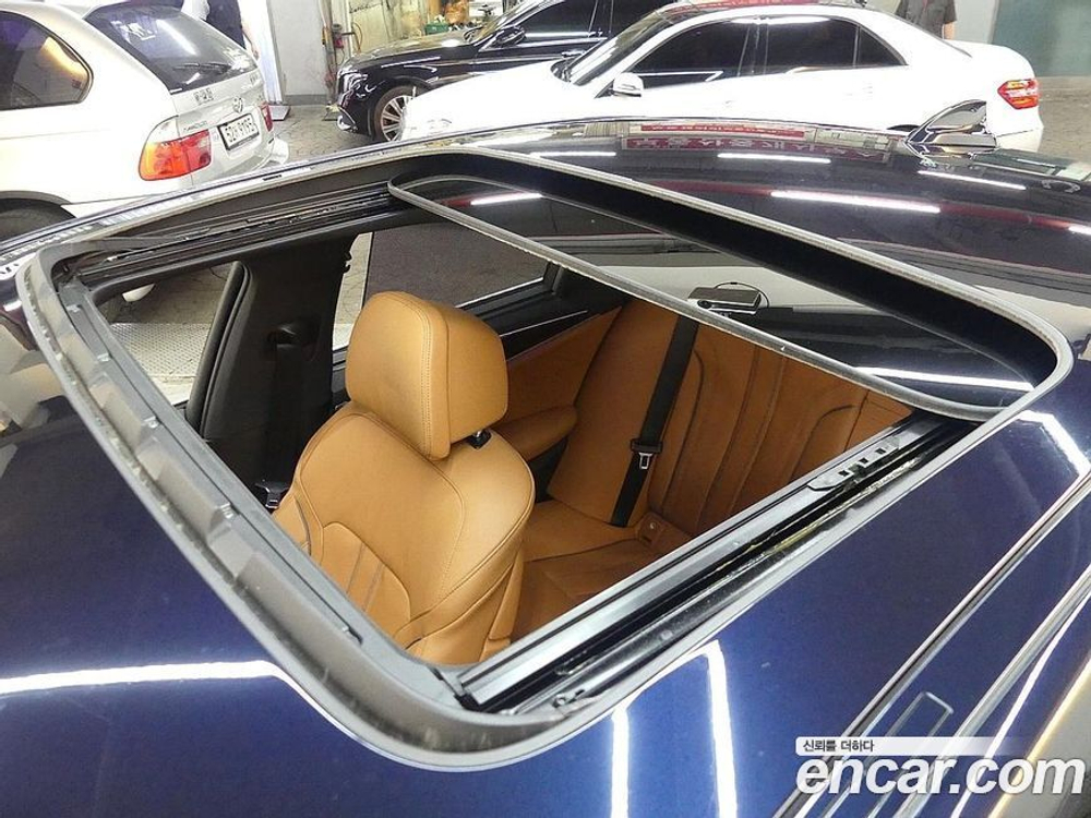 BMW 5 Series (G30) 520i M Sports (02.2022)