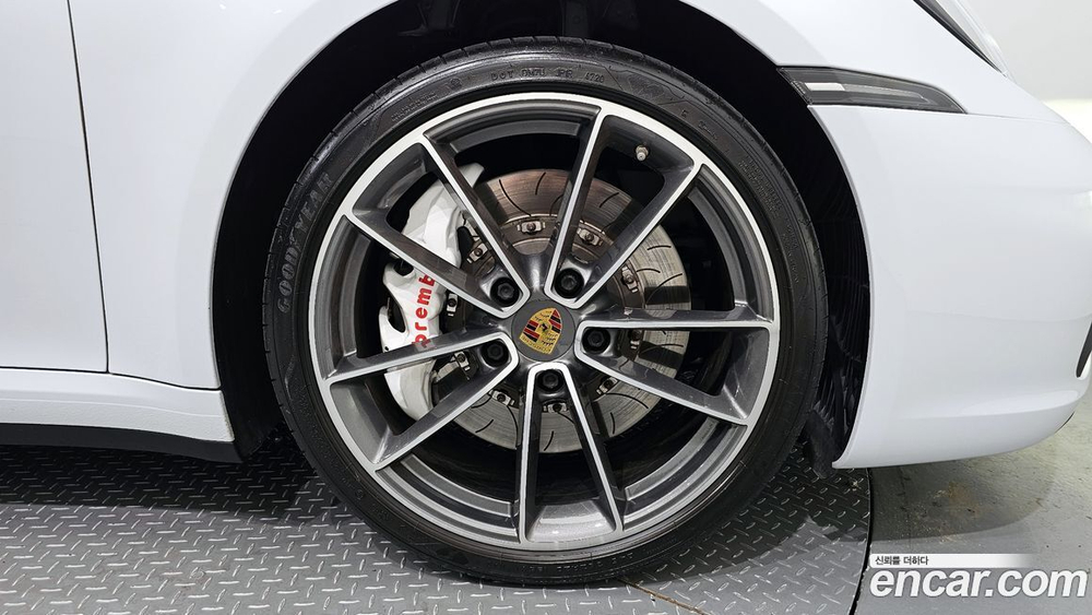 Porsche 911 (992) Carrera Cabriolet (04.2021)