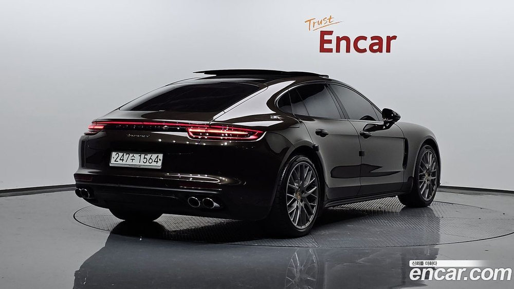 Porsche Panamera (971) 3.0 AWD (03.2020)