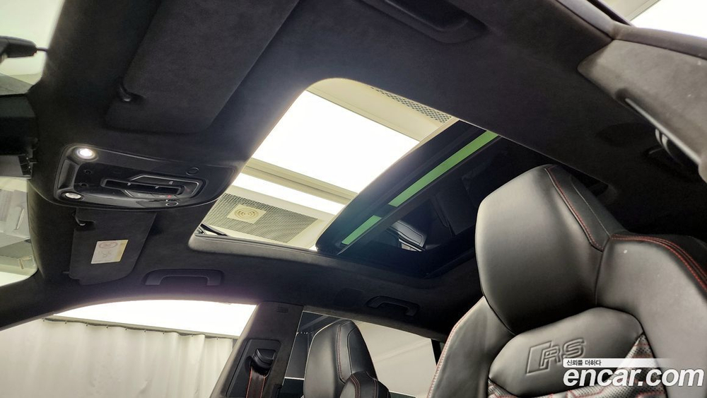 Audi RSQ8 (4M) 4.0 TFSI Quattro (10.2021)