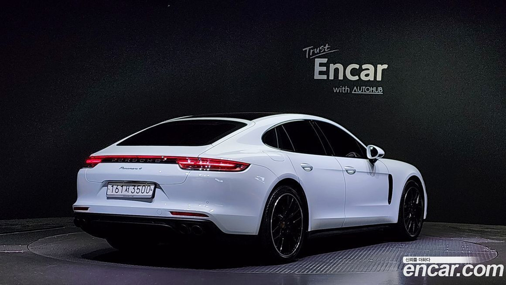 Porsche Panamera (971) 3.0 AWD (02.2020)