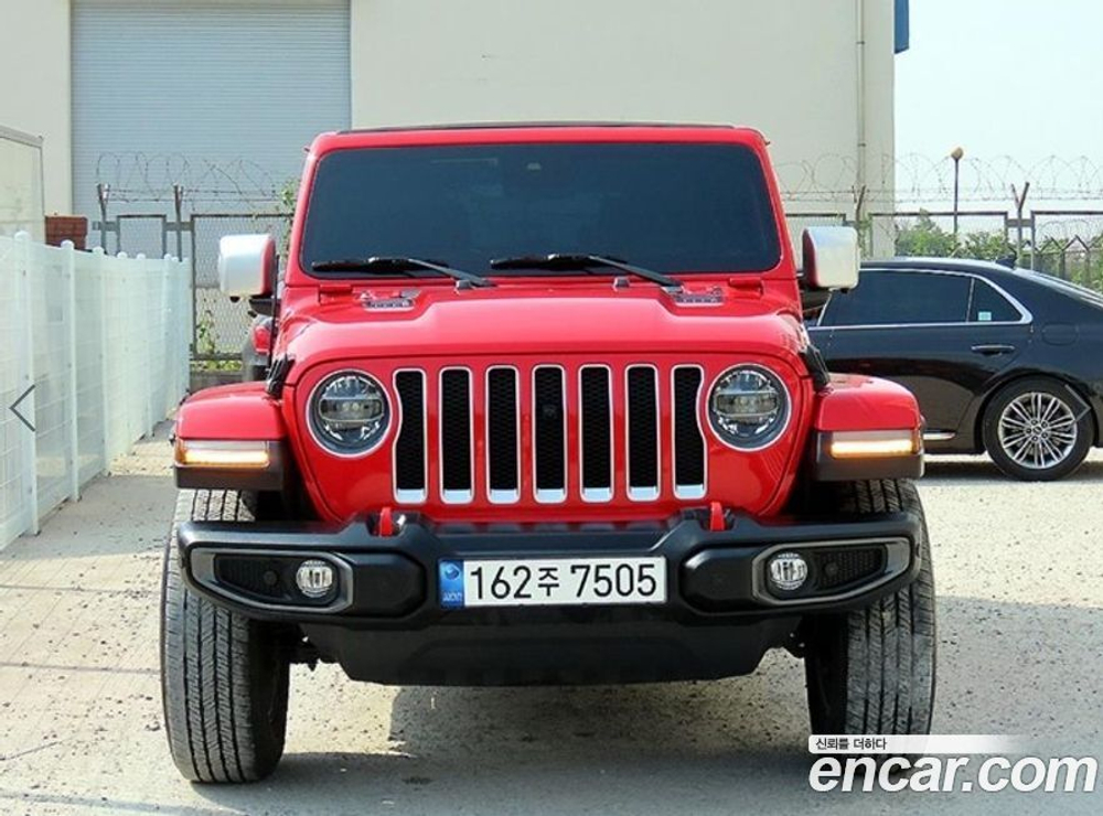 Jeep Wrangler (JL) 2.0 Overland Power Top 4 двери (04.2021)