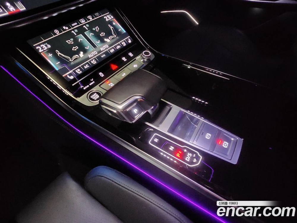 Audi A8 (D5) 55 TFSI Quattro Premium LWB (12.2022)