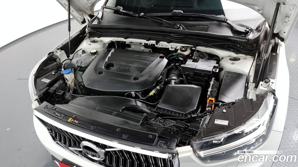 Volvo XC40 B4 Inscription (10.2020)