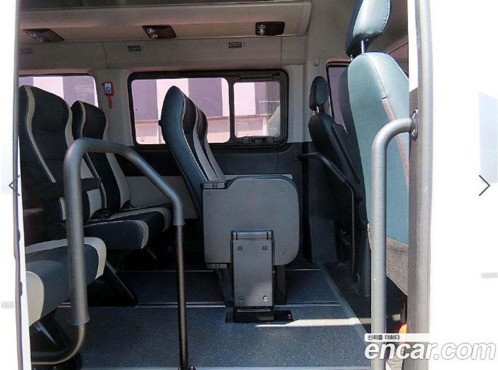 Hyundai Solati 15인승 (01.2021)