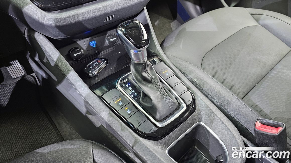 Hyundai The New Ionic Hybrid 1.6 HEV (10.2019)
