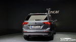 Volkswagen Tiguan Allspace 2.0 TDI Prestige (10.2020)