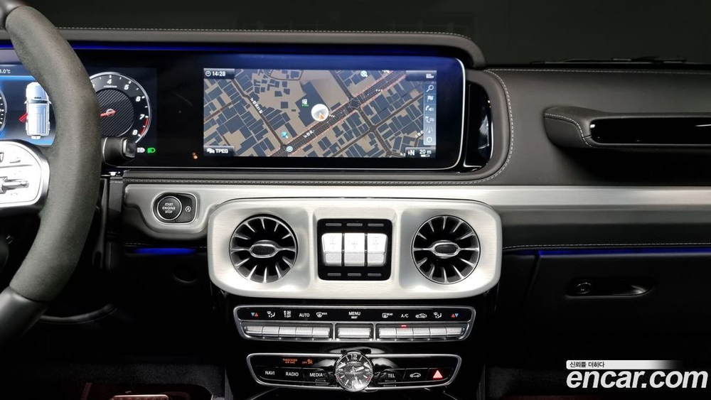 Mercedes-Benz G-Class W463b AMG G63 Manufacturing (11.2022)