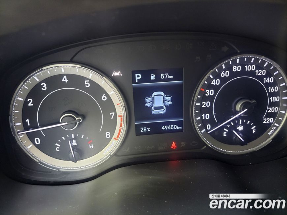 Hyundai Venue 1.6 Modern (10.2019)