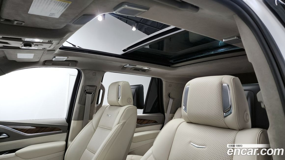 Cadillac Escalade 5 Generation 6.2 (05.2022)
