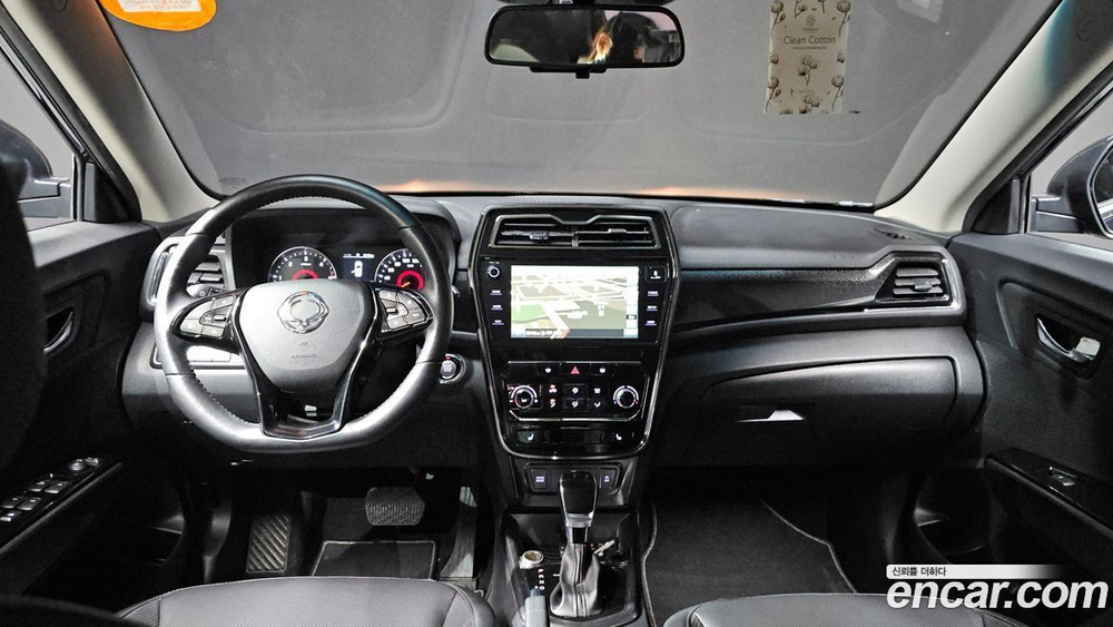 KG Mobility (Ssangyong) Very New Tivoli Дизель 1.6 2WD (11.2019)