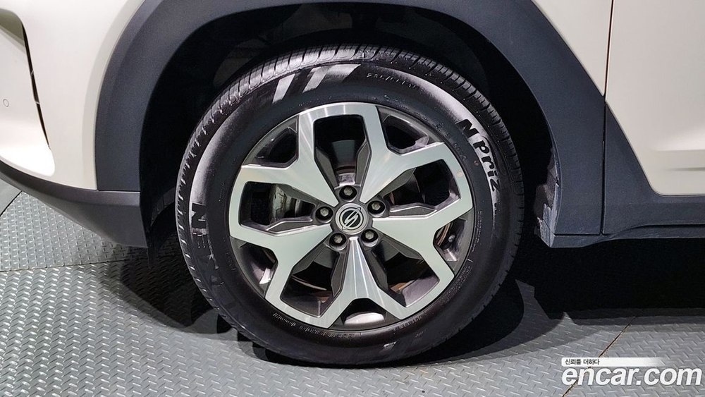 KG Mobility (Ssangyong) Torres Бензин 1.5 2WD (02.2023)