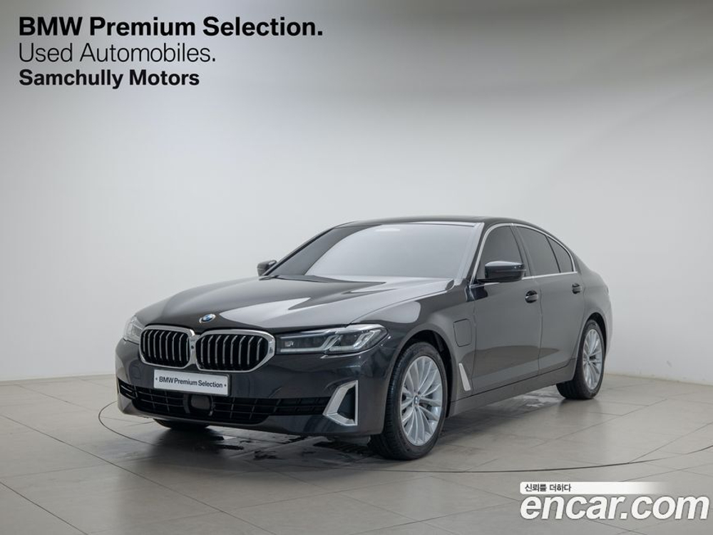 BMW 5 Series (G30) 530e Luxury (04.2021)