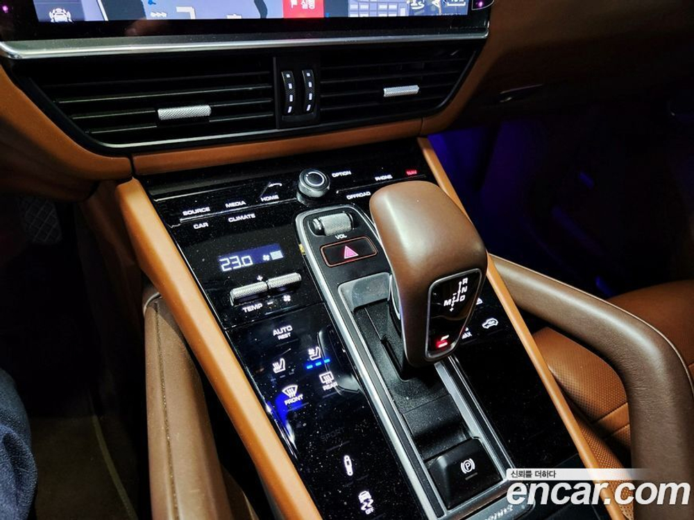 Porsche Cayenne (PO536) 3.0 Coupe (07.2020)