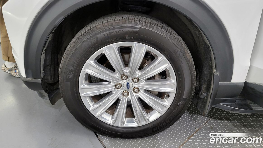 Ford Explorer 6 Generation 2.3 Limited 4WD (06.2021)