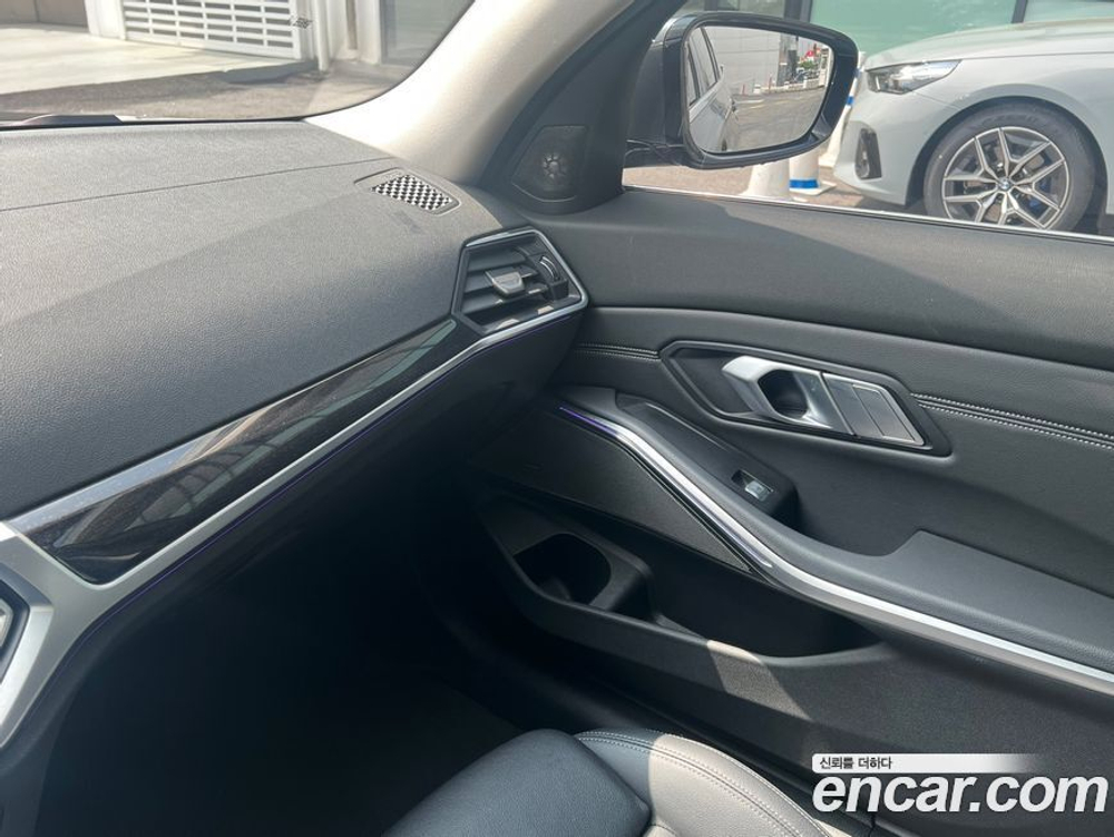 BMW 3 Series (G20) 320i Luxury (07.2021)