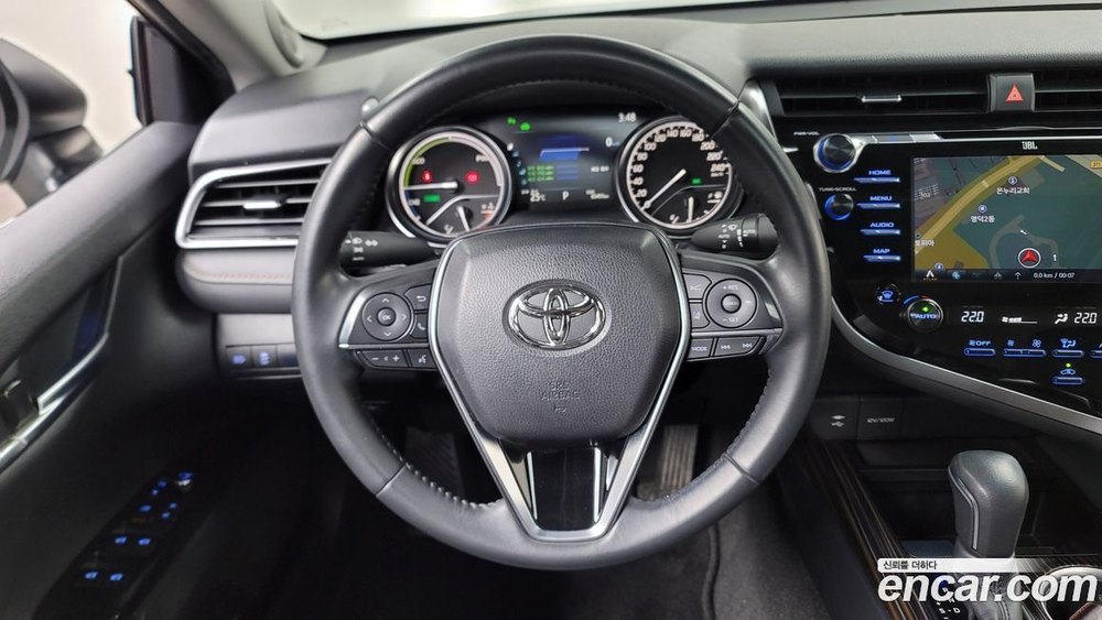 Toyota Camry (XV70) 2.5 XLE Hybrid (03.2021)