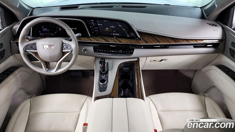 Cadillac Escalade 5 Generation 6.2 (08.2021)