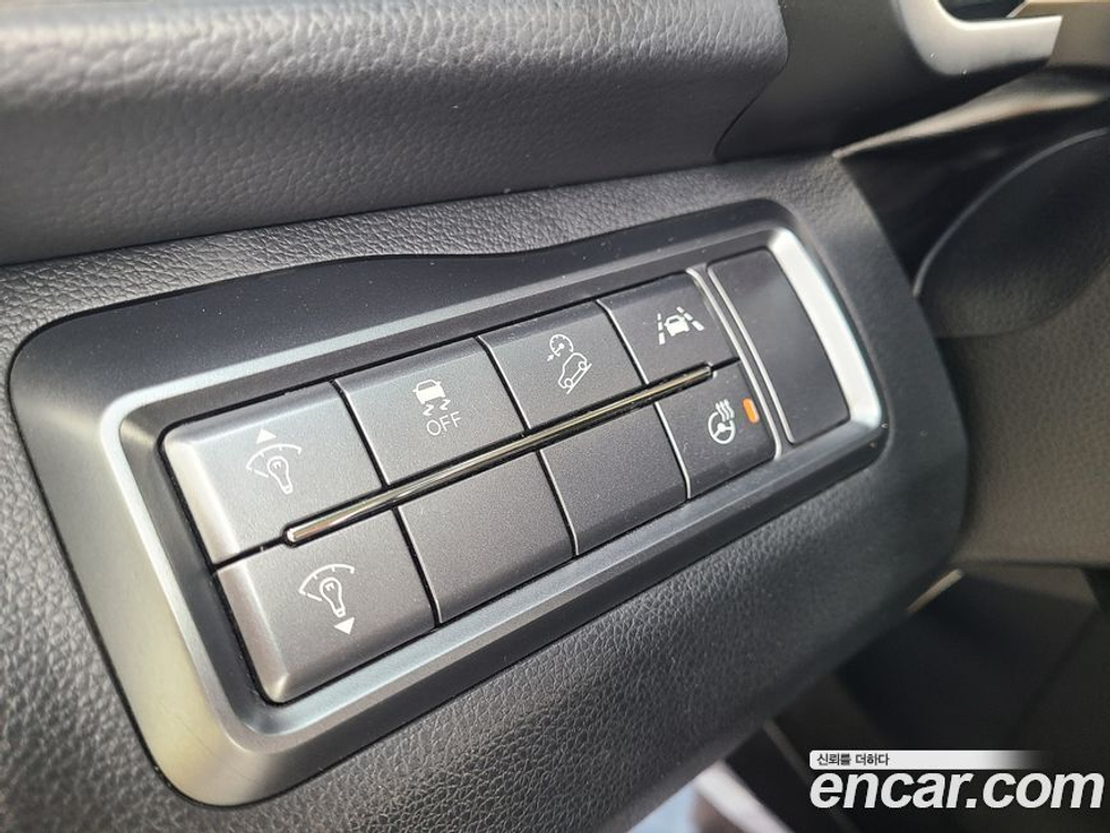 KG Mobility (Ssangyong) Very New Tivoli Бензин 1.5 2WD (06.2020)