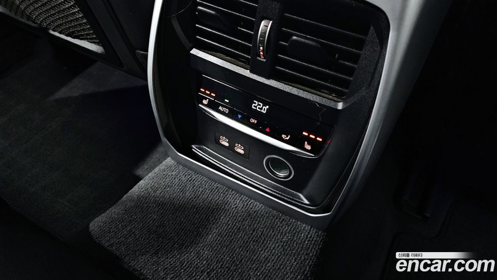 BMW 3 Series (G20) 330i xDrive M Sports (09.2019)