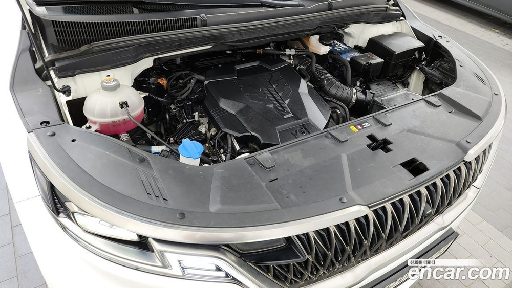 Kia Carnival (Sedona) 4 Generation Бензин 4-и местный High Limousine (12.2021)