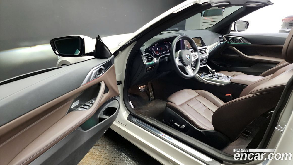 BMW 4 Series (G22) 420i M Sports Convertible (07.2021)