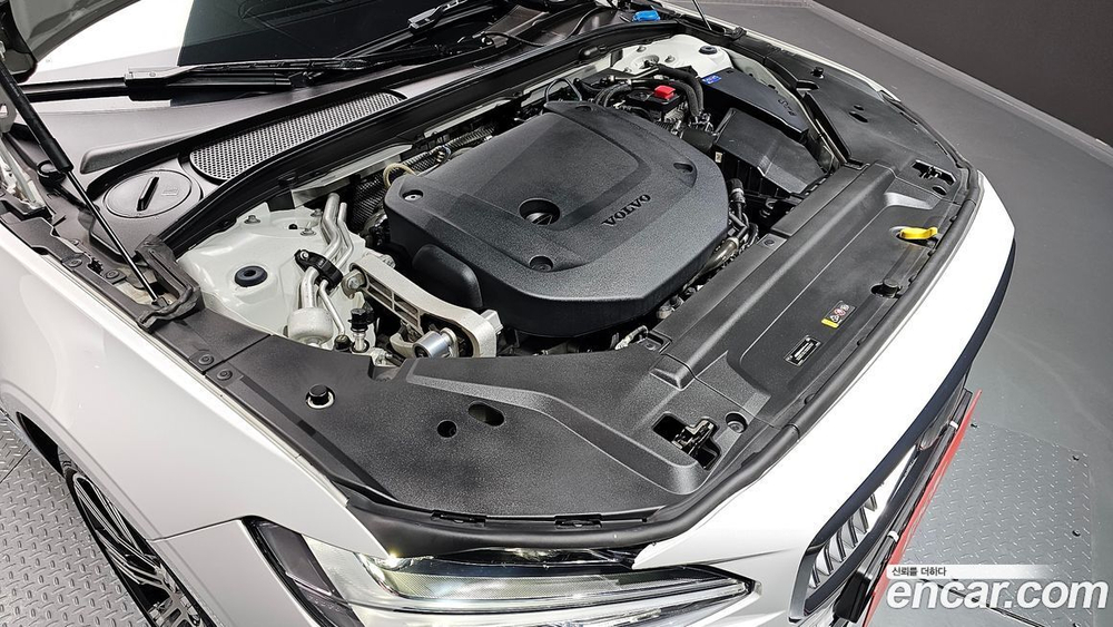 Volvo S90 B6 AWD Inscription (06.2021)