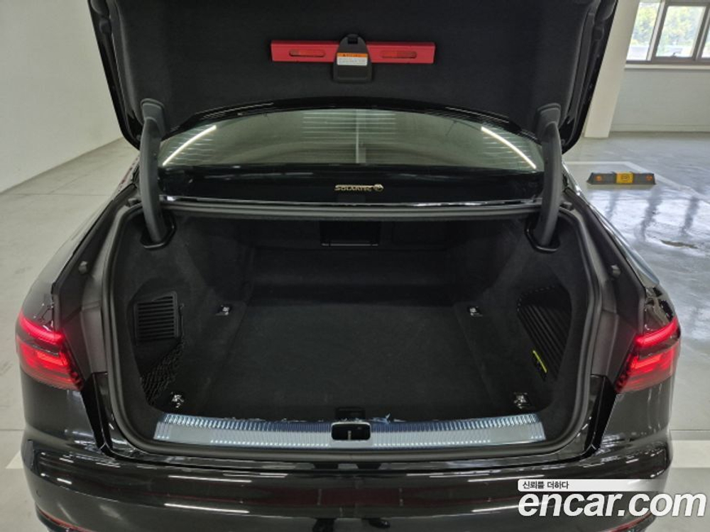 Audi S8 (D5) 4.0 TFSI Quattro LWB (12.2021)