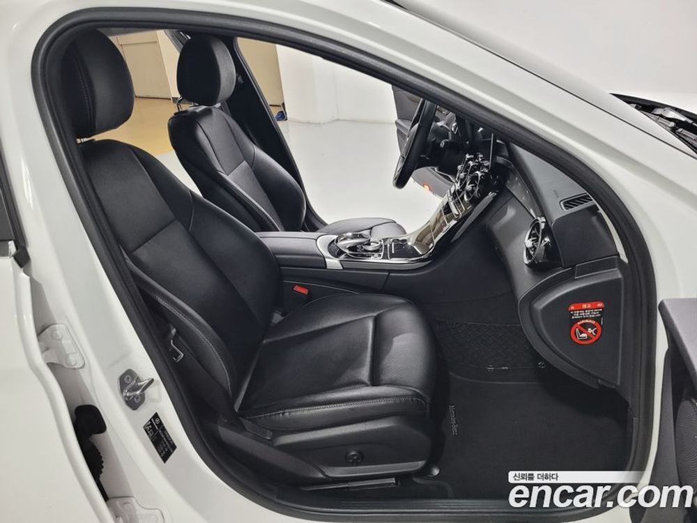 Mercedes-Benz C-Class W205 C200 (11.2019)