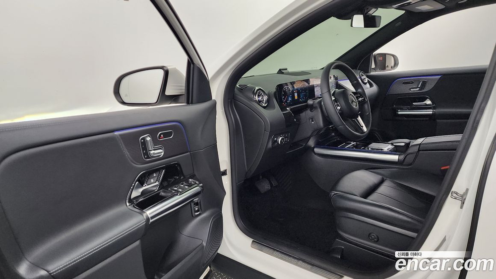 Mercedes-Benz GLA-Class H247 GLA220 (02.2021)