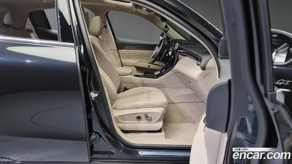 Maserati Grecale 2.0 AWD GT 타입 P (04.2023)