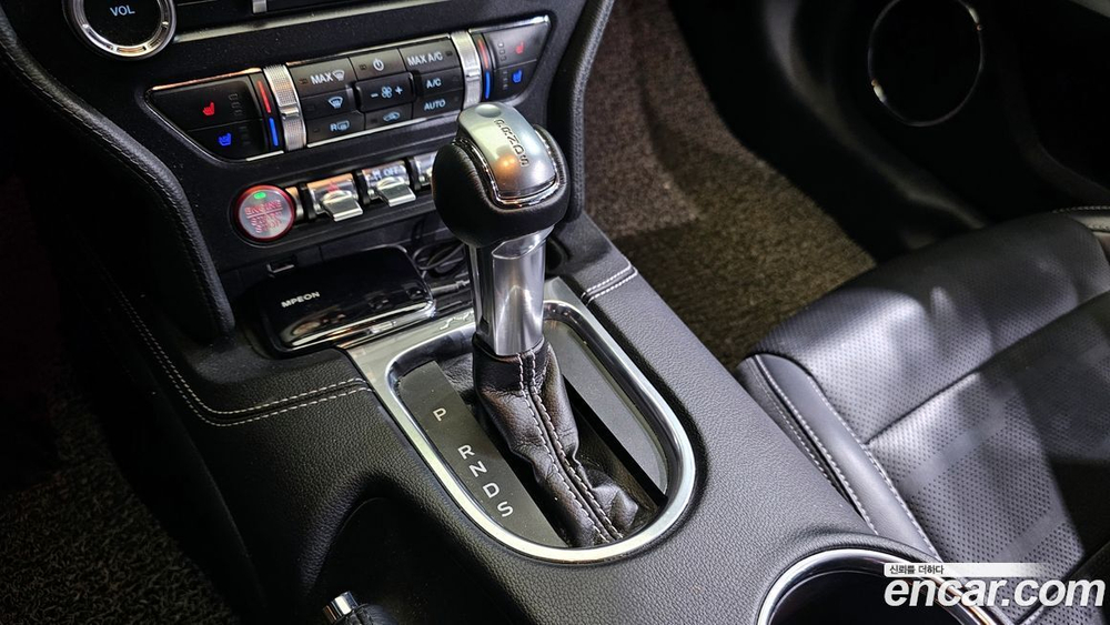 Ford Mustang GT Coupe (12.2019)