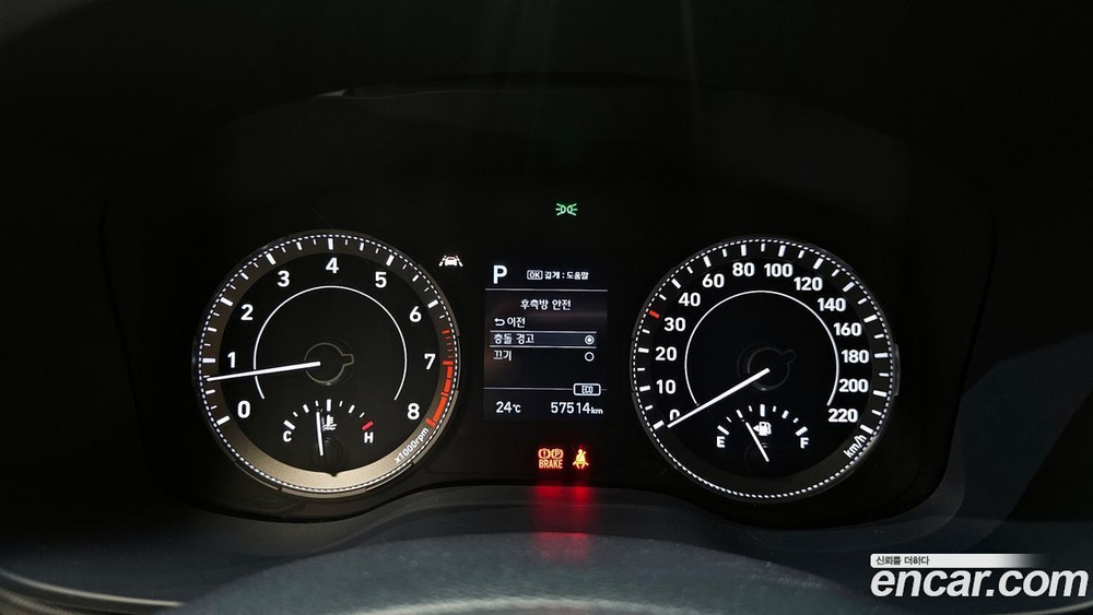 Hyundai Venue 1.6 Modern (06.2020)