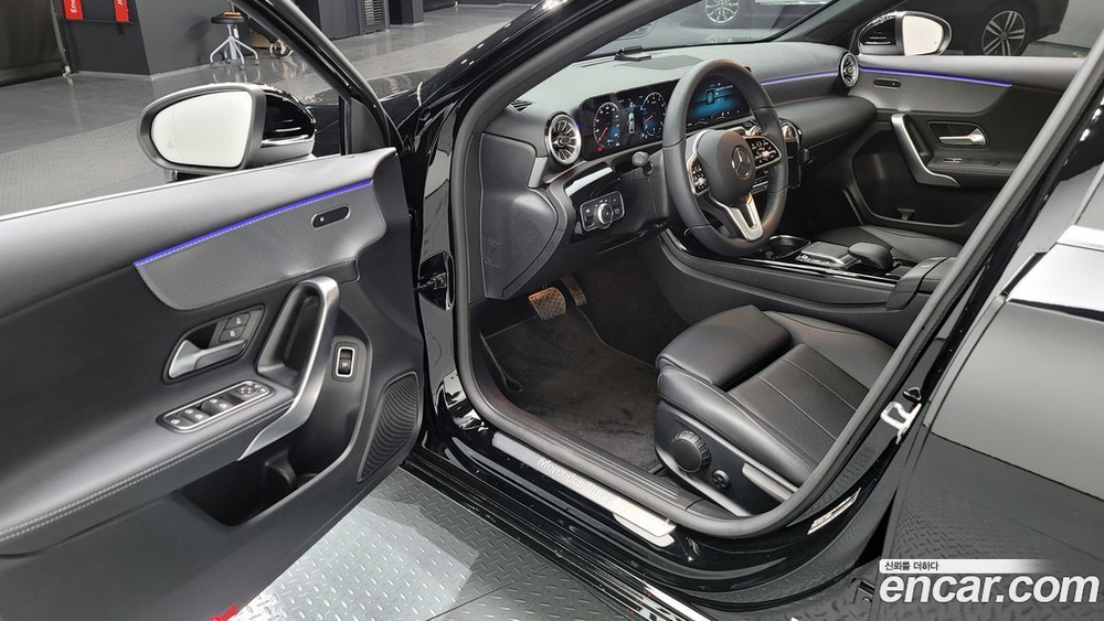Mercedes-Benz A-Class W177 A220 Sedan (09.2022)