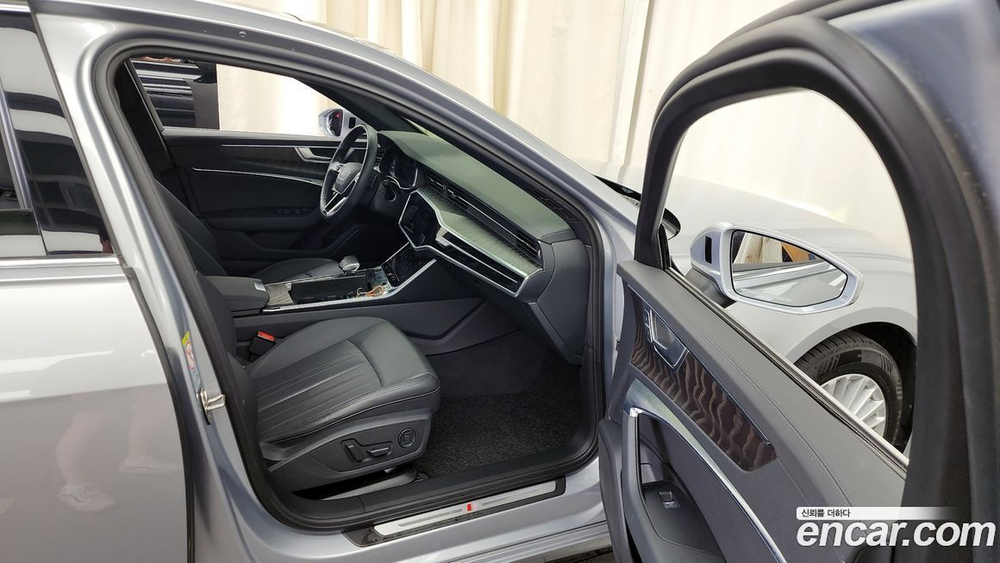 Audi A6 (C8) 45 TFSI Premium (06.2021)