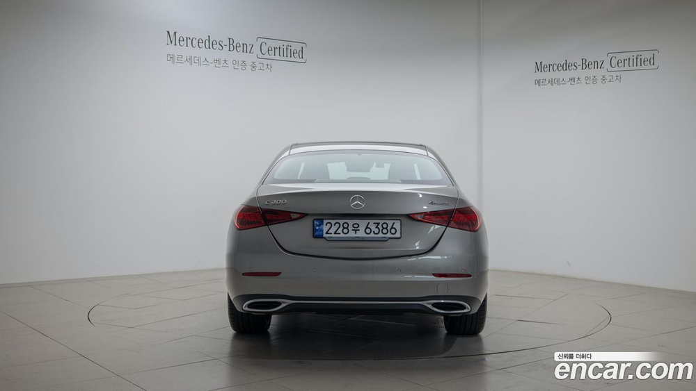 Mercedes-Benz C-Class W206 C300 4MATIC Avangarde (09.2023)