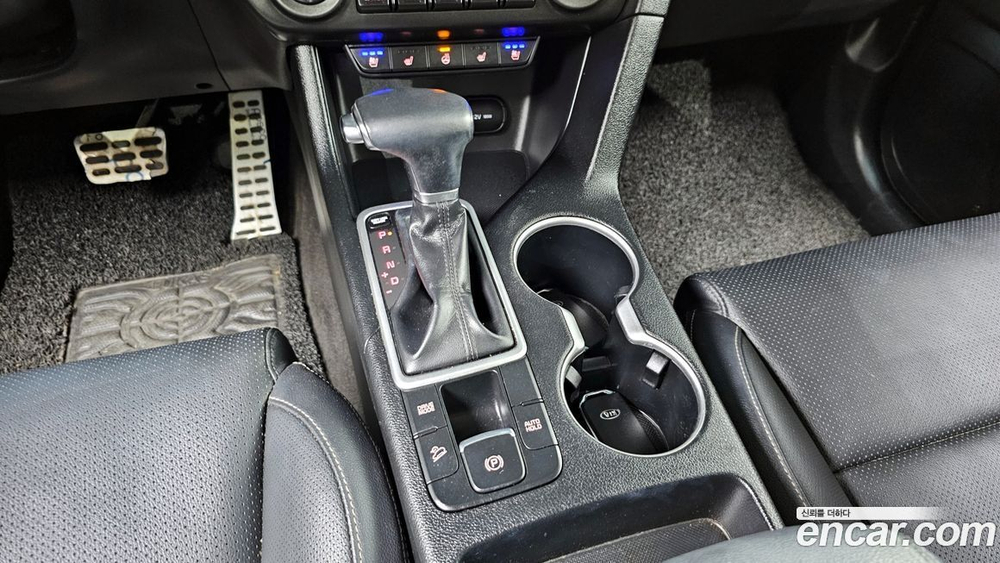 Kia Sportage The Bold Дизель 2.0 2WD (12.2020)