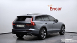 Volvo V60 Cross Country 2 Generation T5 Pro AWD (10.2019)