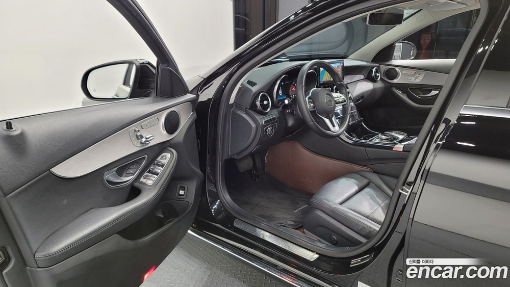 Mercedes-Benz C-Class W205 C200 Avangarde (02.2020)
