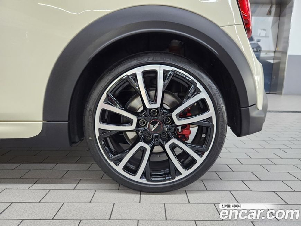 Mini Cooper S JCW (07.2023)