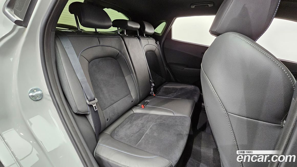 Hyundai The New KONA Бензин 2.0 2WD (04.2022)