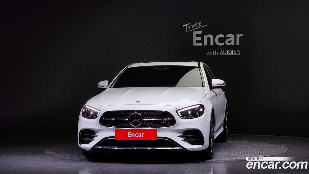 Mercedes-Benz E-Class W213 E220d 4MATIC AMG Line (06.2023)