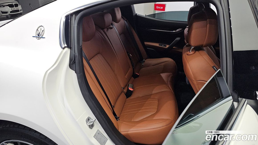 Maserati Ghibli 2.0 (03.2022)