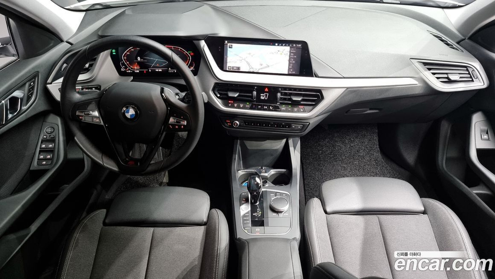 BMW 1 Series (F40) 118d Joy First Editions (06.2020)