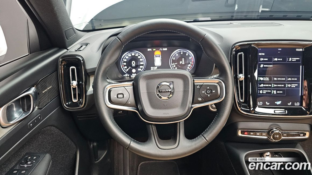 Volvo XC40 T4 Inscription (04.2020)