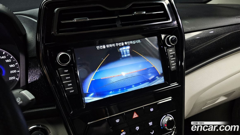 KG Mobility (Ssangyong) Very New Tivoli Бензин 1.5 2WD (09.2019)