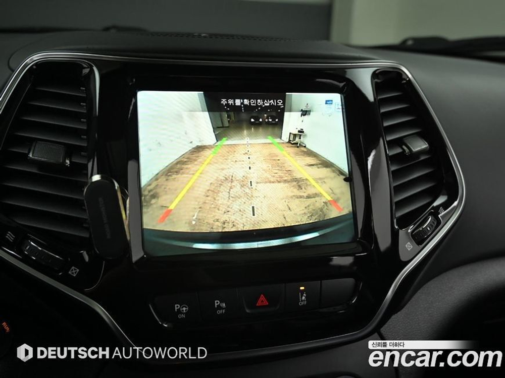 Jeep Cherokee (KL) 2.2 Дизель Overland 4WD (11.2019)