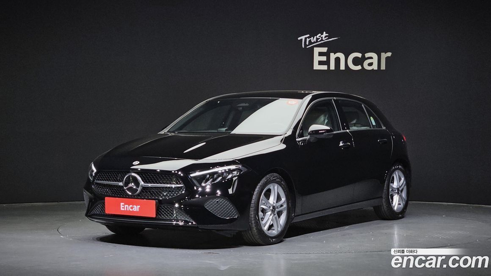 Mercedes-Benz A-Class W177 A220 Hatchback (04.2024)